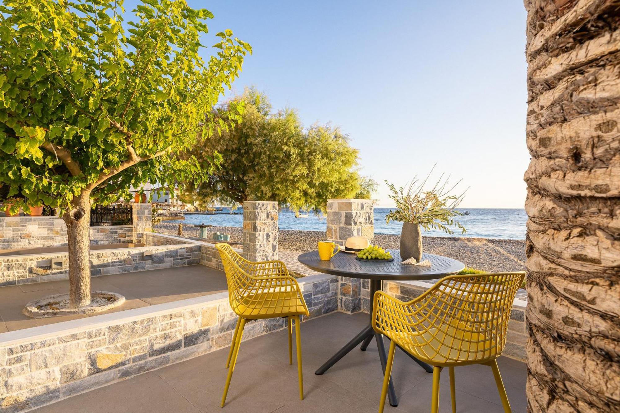 8Moons Boutique Apartments Kokkari Bagian luar foto