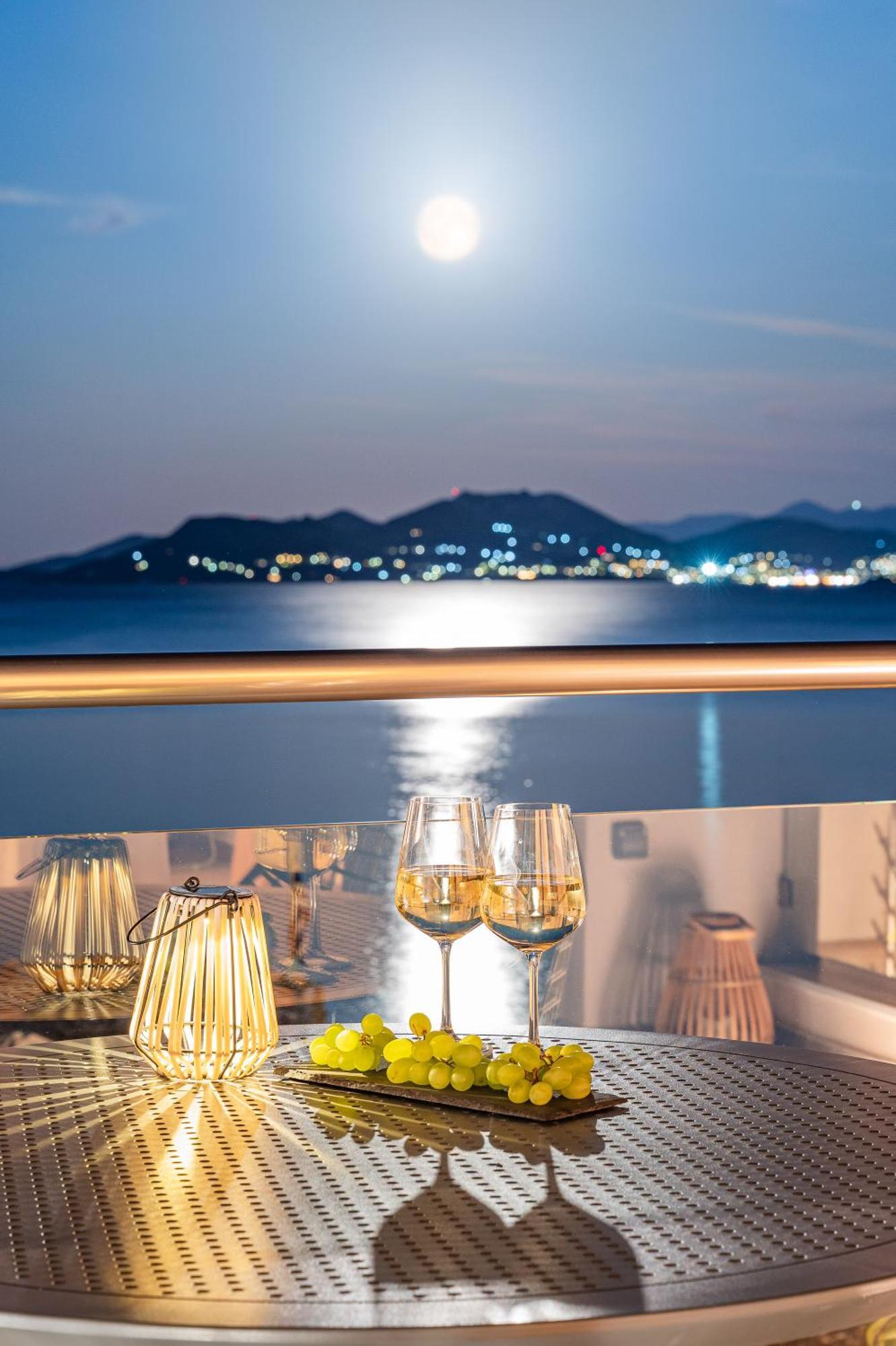 8Moons Boutique Apartments Kokkari Bagian luar foto